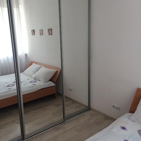 Cozy Apartment Near The Airport "Kyiv" 外观 照片