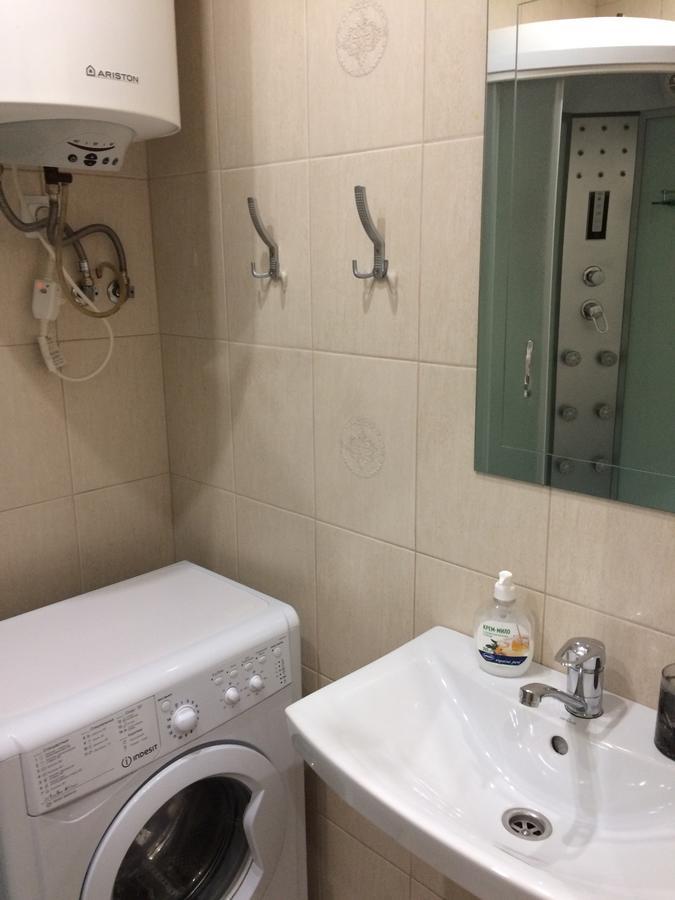 Cozy Apartment Near The Airport "Kyiv" 外观 照片